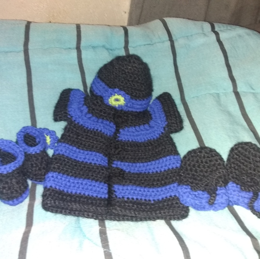Preemie dress set